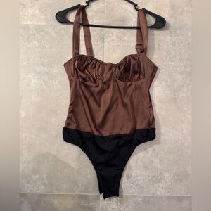 WeWoreWhat Mocha Ruched Cup Bodysuit | Size 0